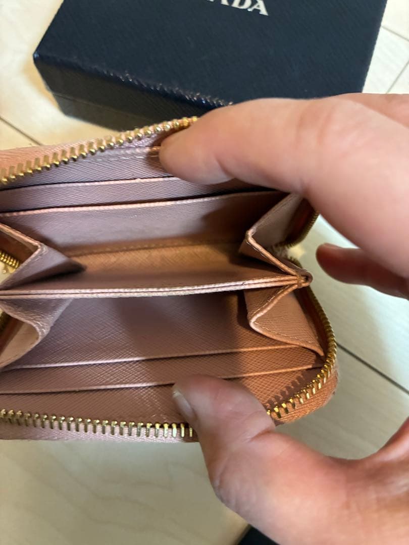 ニ*コ様 PRADA サフィアーノレザー ケース オーキデア　ピンク