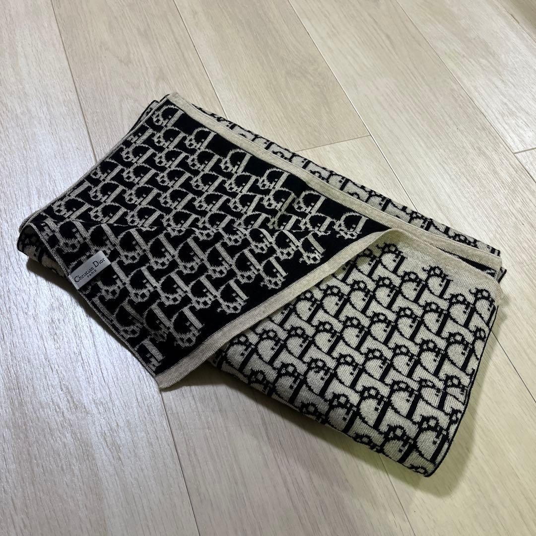 Christian Dior ニットマフラー 黒とグレー