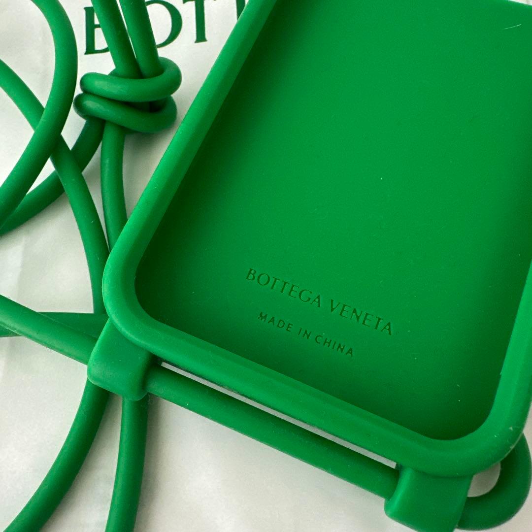 ☆ BOTTEGA VENETA ☆ iPhoneケース　iPhone14pro