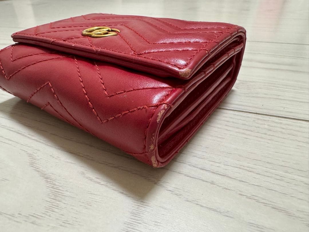 GUCCI二つ折り財布 レッド