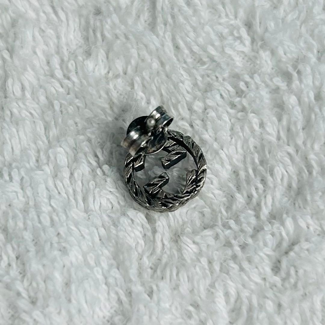 GUCCI グッチ　ピアス　インターロッキングG アラベスク 燻し 片耳用