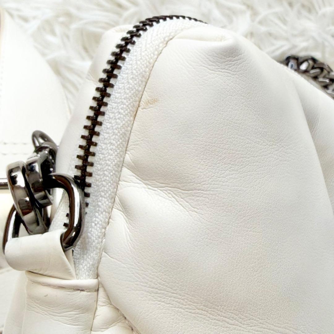 【人気完売品】GlamLips QUILTING マルチ ショルダーバッグ　白