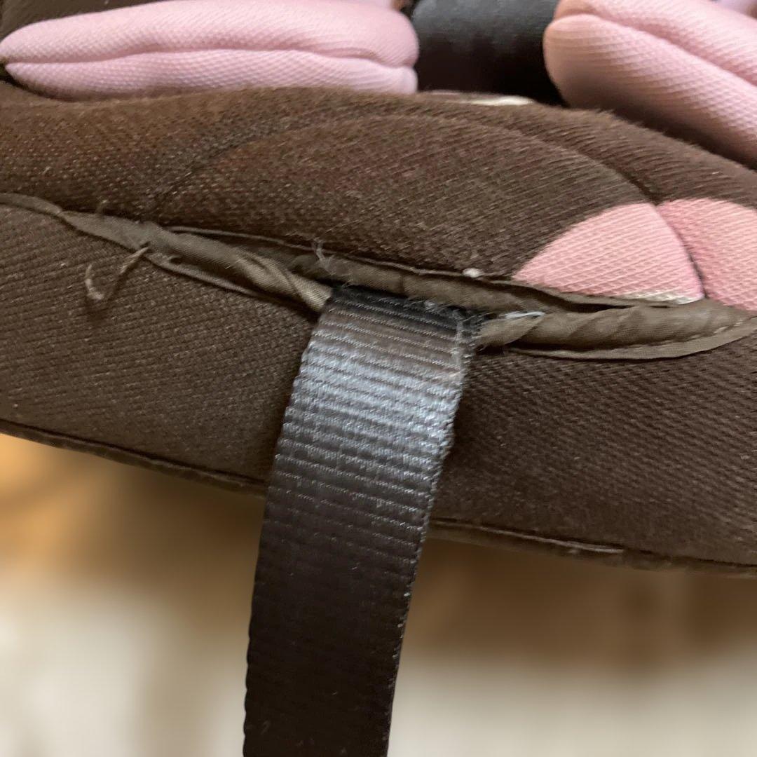 Joie チャイルドシート花柄 双子　新生児　4歳双子　ブラック　ピンク