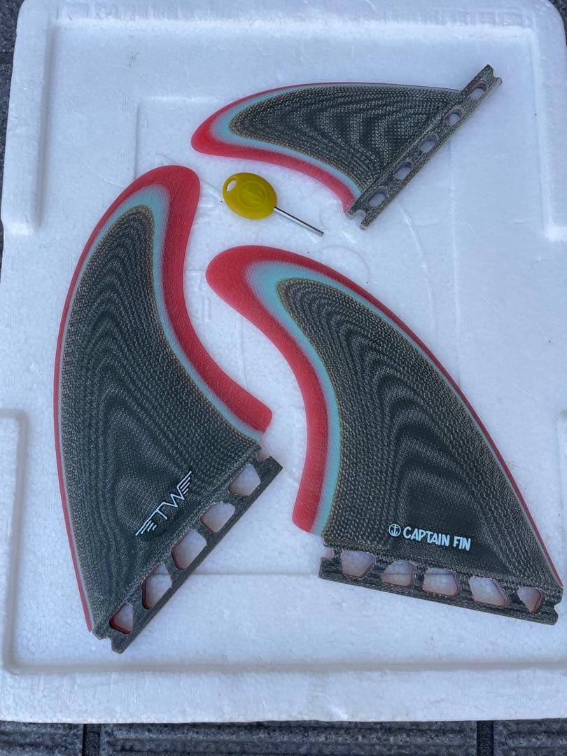 美品　キャプテンフィン タイラーウォーレン ツインフィン2+1 ツインスタビ
