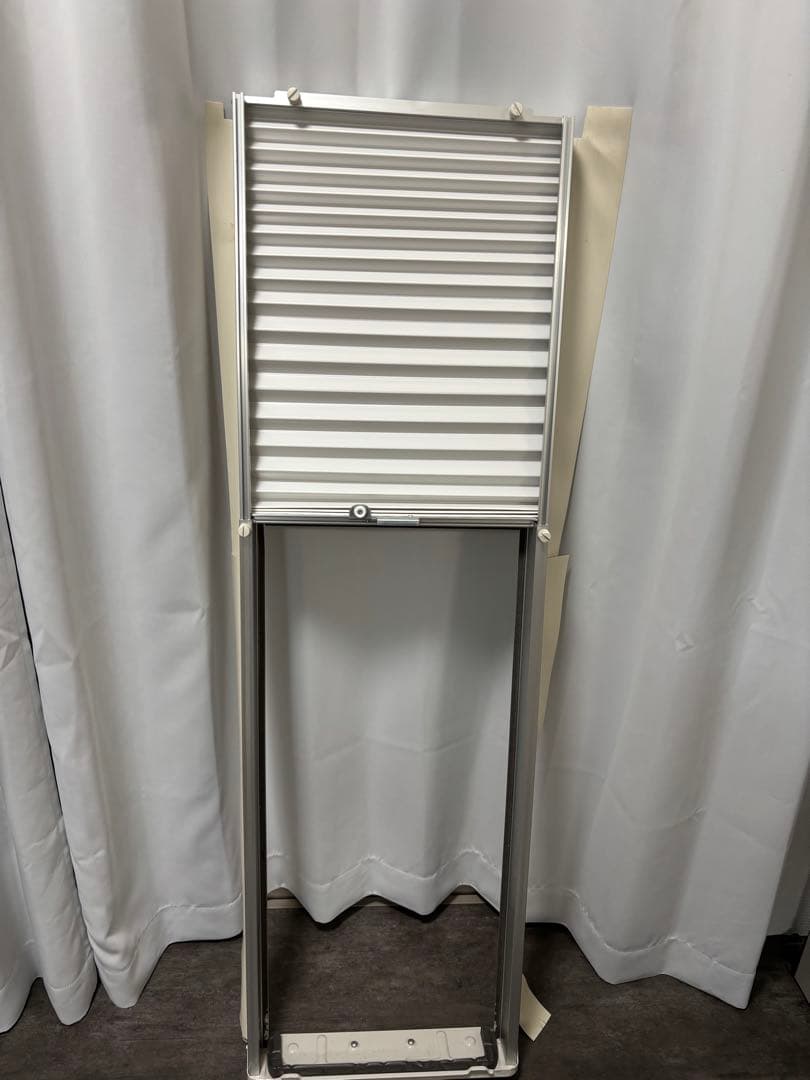 ちろ CORONA コロナ　窓用エアコン 2022年製