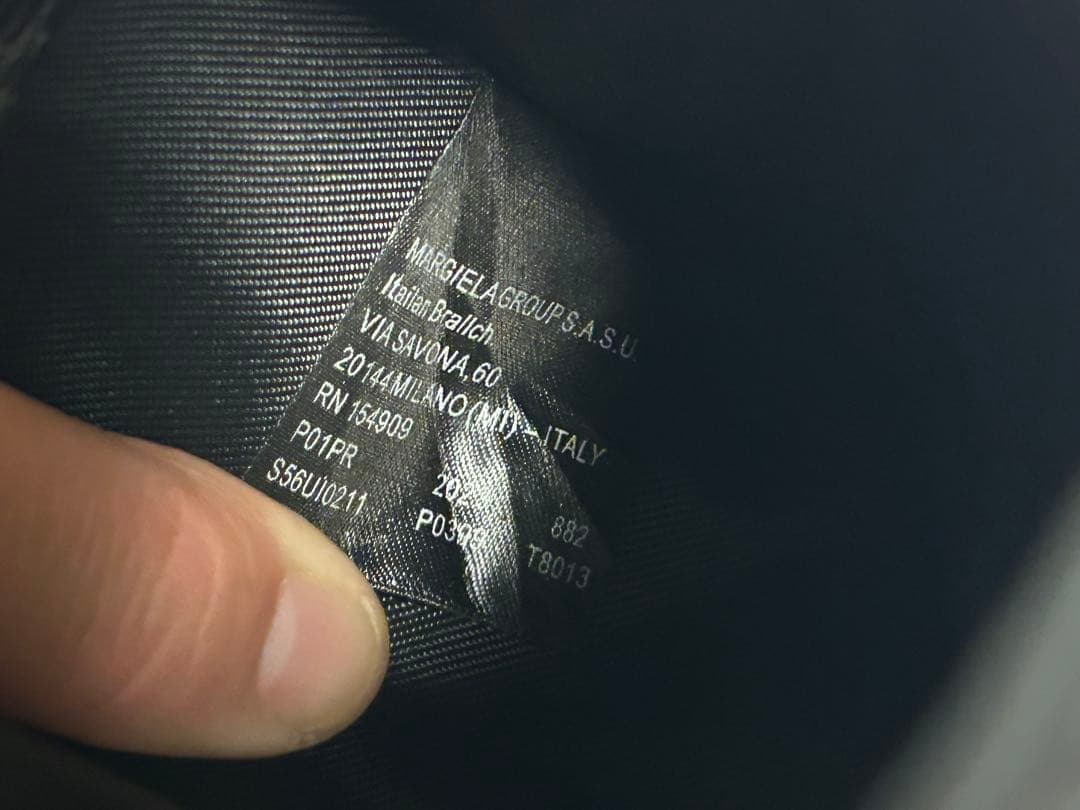 Maison Margiela ブラックレザー二つ折り財布 ‼️本日限定価格‼️