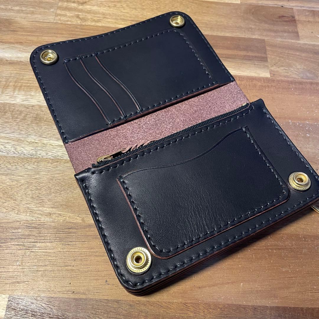 ミドルトラッカーウォレット　栃木レザー　オイルレザー　茶芯　丘染めブラック