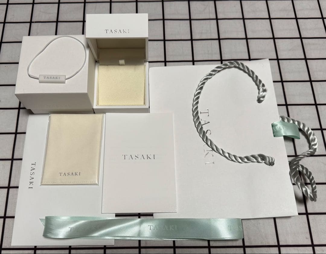 tasaki タサキ ケース 空箱 ネックレス