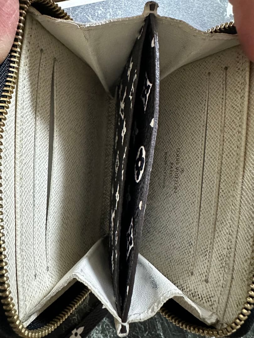 本日限定値下げ！ ルイヴィトン ジャイアント モノグラム ジッピーパース