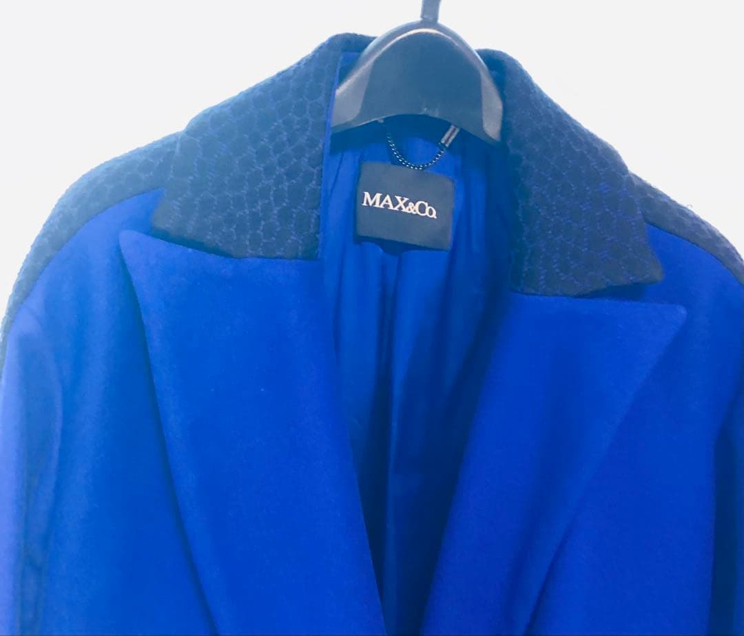 最終値下　極美品　MAX & CO ブルーに黒レースで個性を付けたコート　ダブル