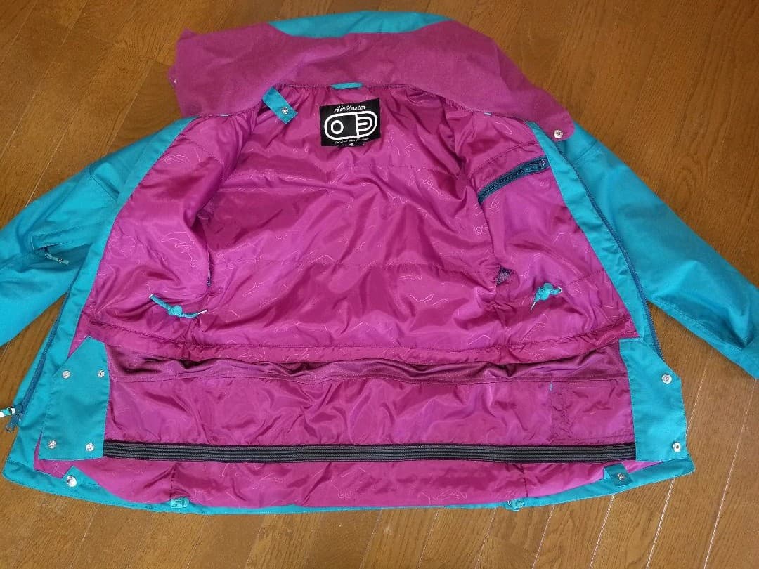 スノーボードウェア 上下セット＋グローブ付き