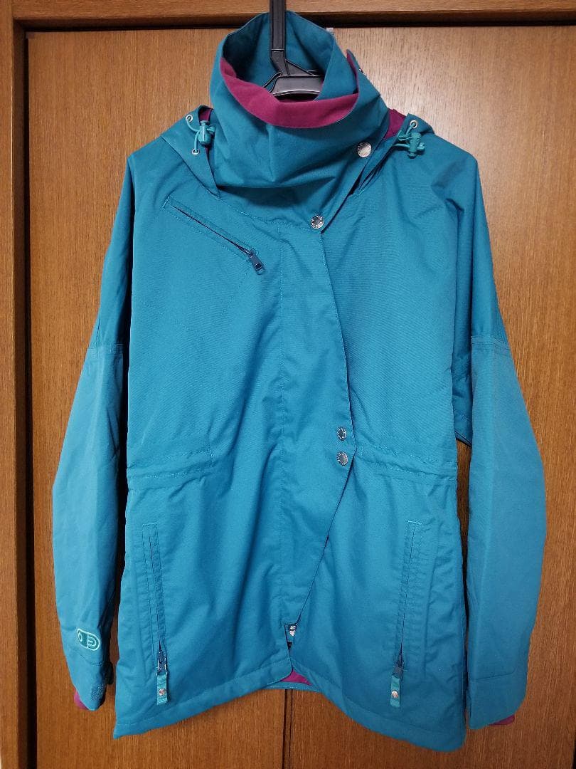 スノーボードウェア 上下セット＋グローブ付き