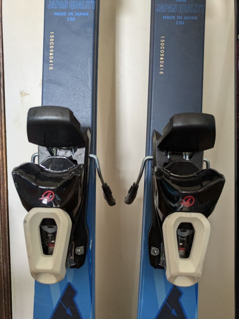 ＢＸＢ スキー板 150cm 青（ブーツあり）