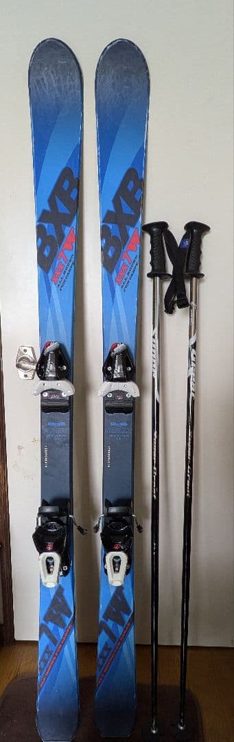 ＢＸＢ スキー板 150cm 青（ブーツあり）
