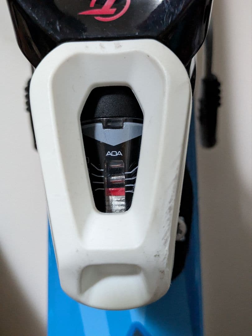 ＢＸＢ スキー板 150cm 青（ブーツあり）