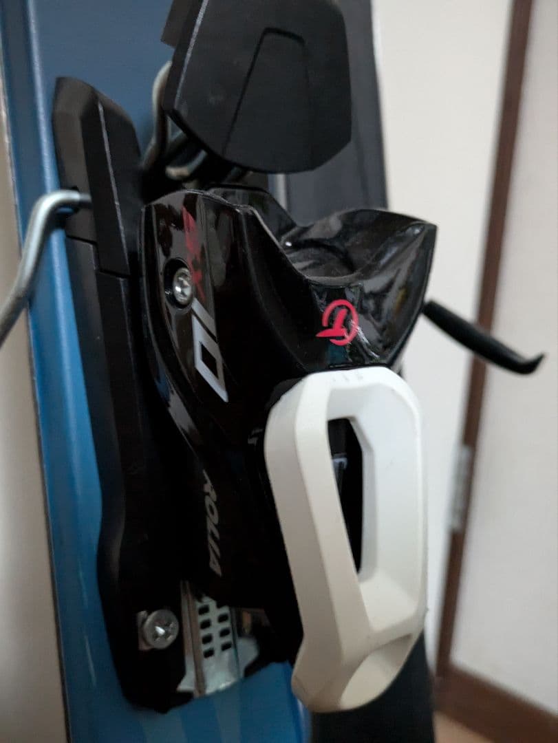 ＢＸＢ スキー板 150cm 青（ブーツあり）