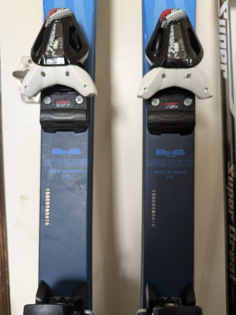 ＢＸＢ スキー板 150cm 青（ブーツあり）