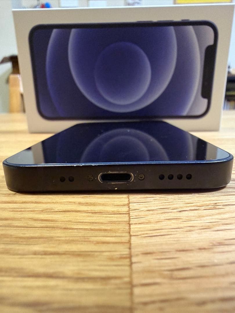 iPhone12mini アクティベーションロック解除済　SIMロックなし