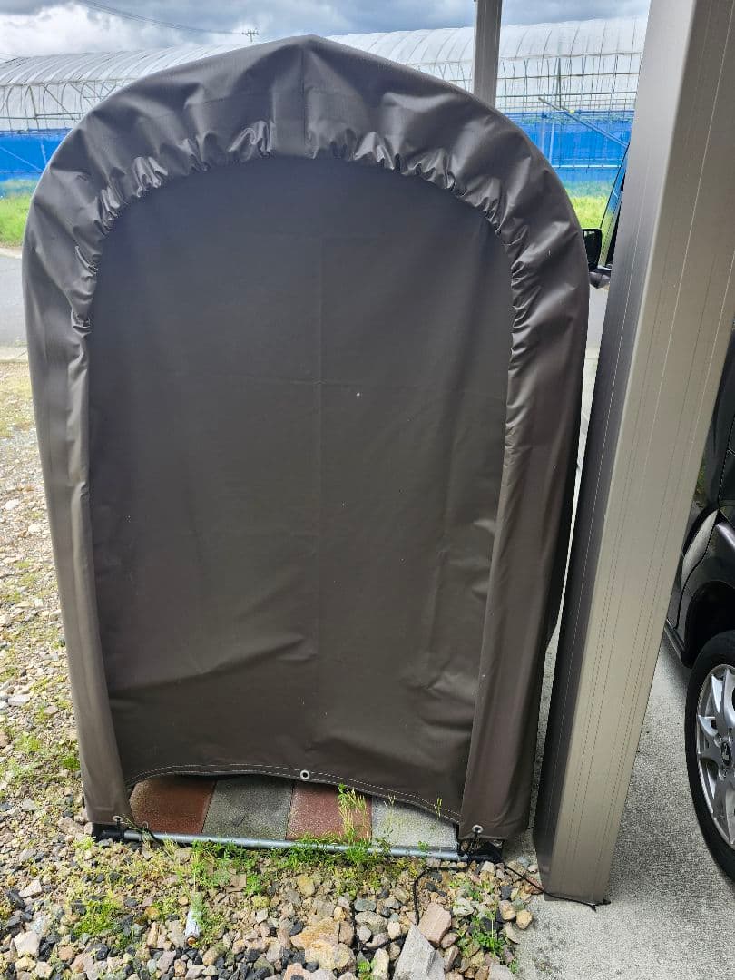 引取限定　南栄工業 サイクルハウス 2台用　中古