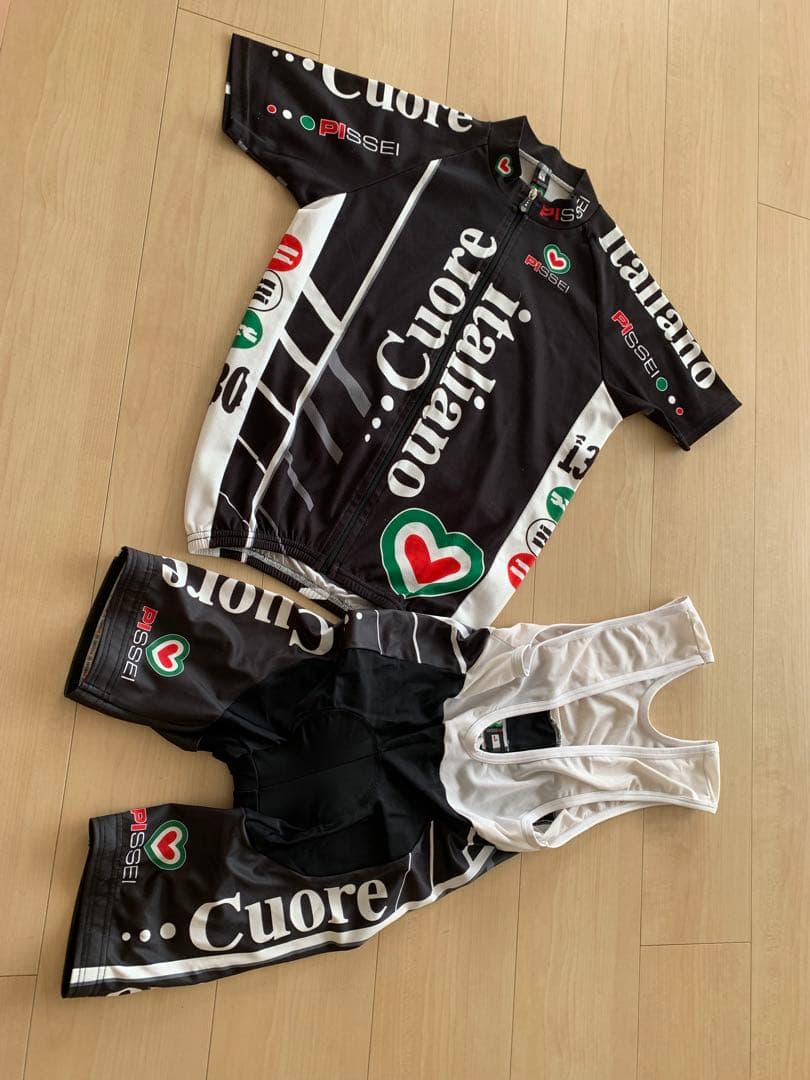 S(EU 1)サイズ PISSEI（ピセ）ジャージ、ビブショ－ツ