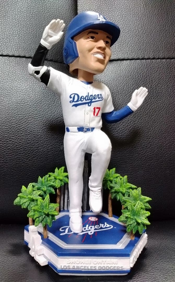 【5,000個限定】ドジャース大谷翔平 ボブルヘッド　ダウンタウンLAバージョン
