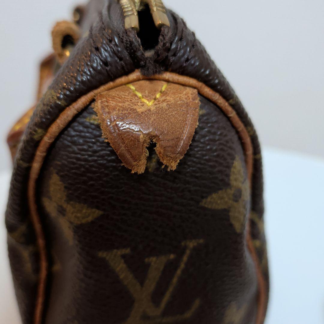 Louis Vuitton モノグラム ミニポシェット　used