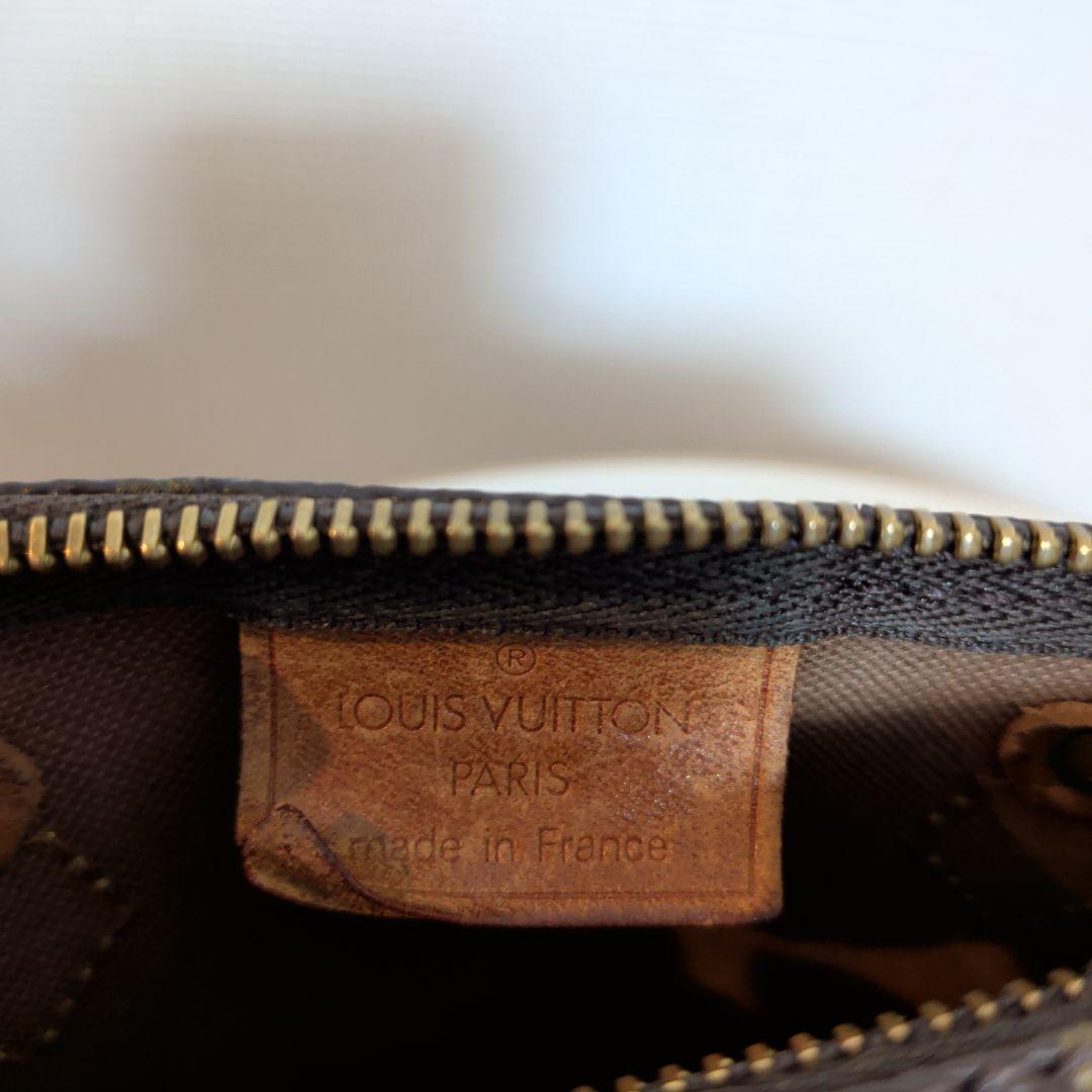 Louis Vuitton モノグラム ミニポシェット　used