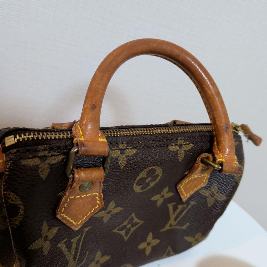 Louis Vuitton モノグラム ミニポシェット　used