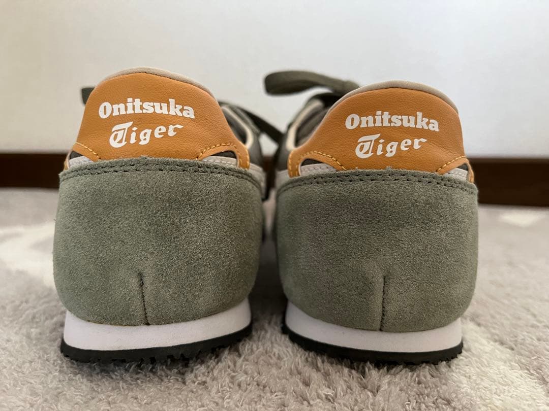 Onitsuka Tiger スニーカー SERRANO オリーブ　25.5㎝