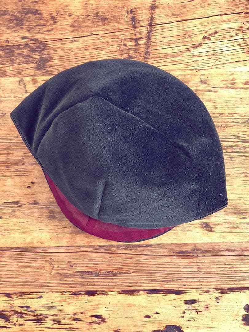 sugriスグリ　別珍フード　ブラック