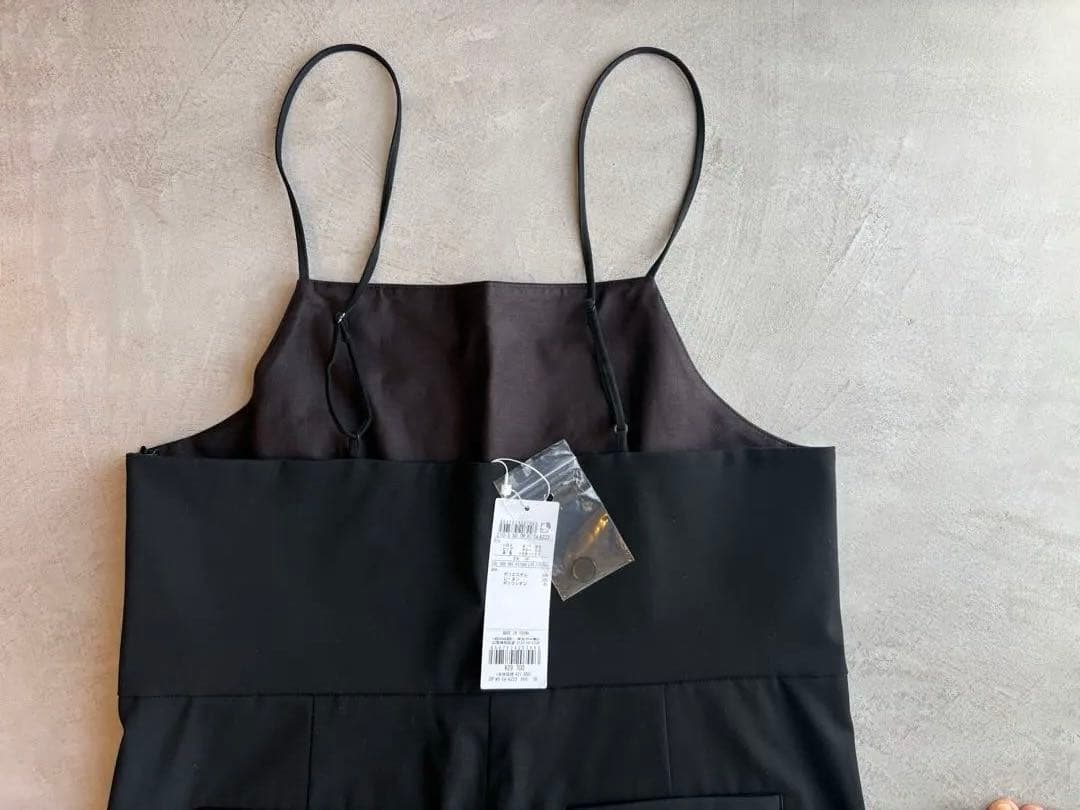 【新品未使用】23区　洗えるドライ2WAYストレッチ サロペット　38 ブラック