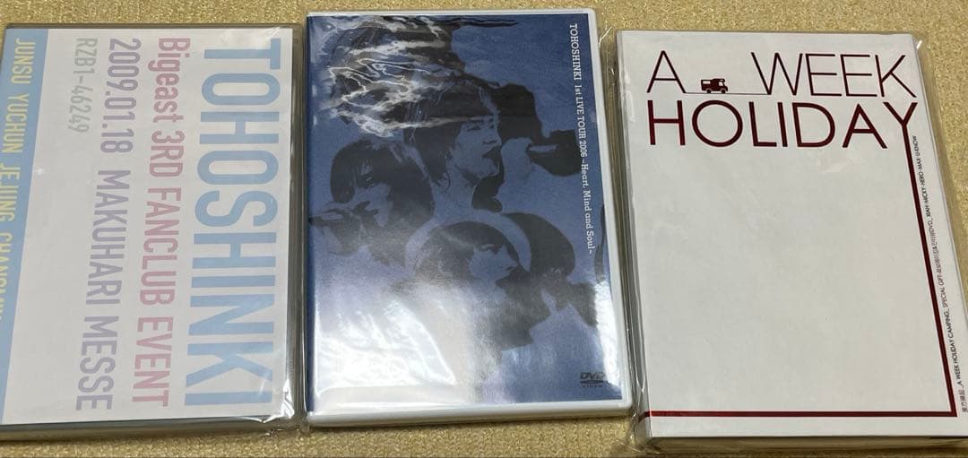 東方神起グッズ DVD CD 写真集　雑誌　ポストカード　ノート