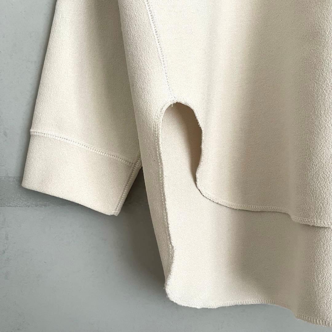 美品✨Whim Gazette ウィムガゼット　Vガゼットプルオーバー　ベージュ