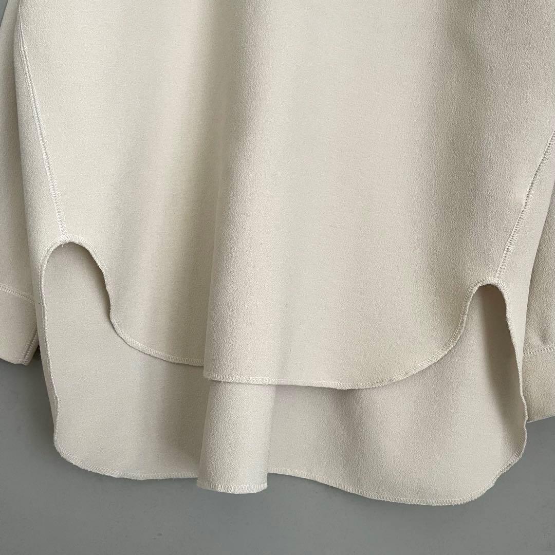 美品✨Whim Gazette ウィムガゼット　Vガゼットプルオーバー　ベージュ