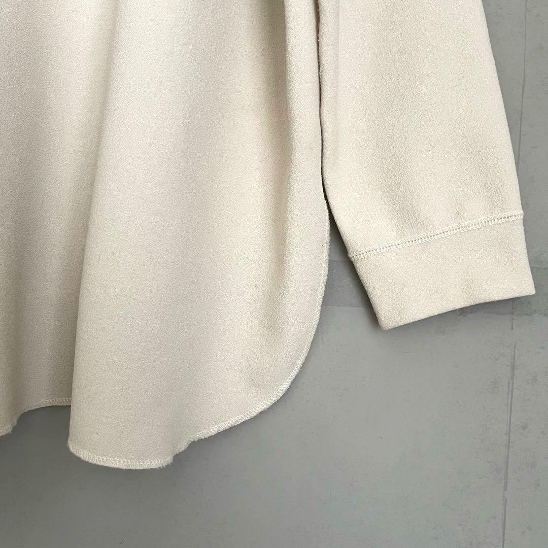 美品✨Whim Gazette ウィムガゼット　Vガゼットプルオーバー　ベージュ