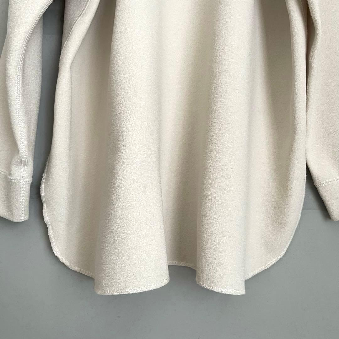 美品✨Whim Gazette ウィムガゼット　Vガゼットプルオーバー　ベージュ