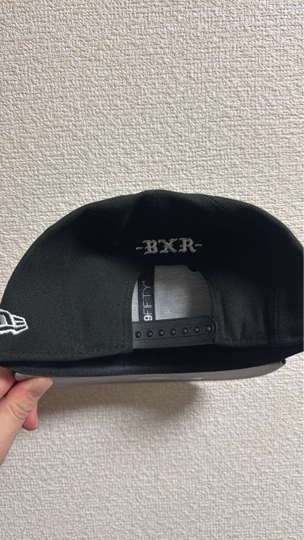 応援グッズ NEW ERA BORN x RAISED SNAPBACK