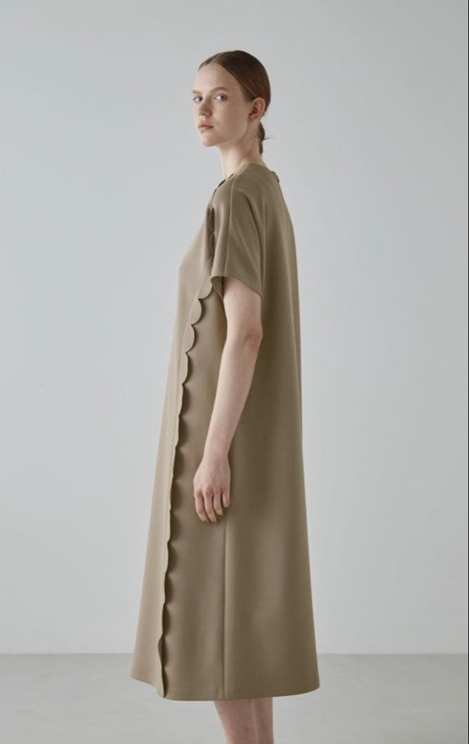 お値下げ★ADORE スカラップ　ワンピース★