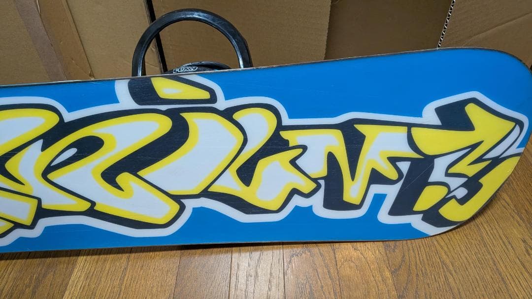 美品セットケース付M3 151cm スノーボード SHREDTASTIC 初心者