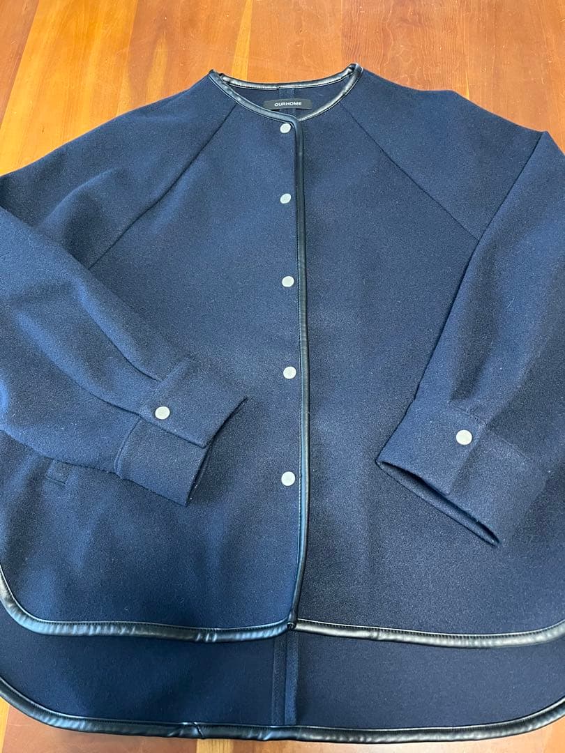 アワーホーム　　パイピング使いのノーカラージャケット