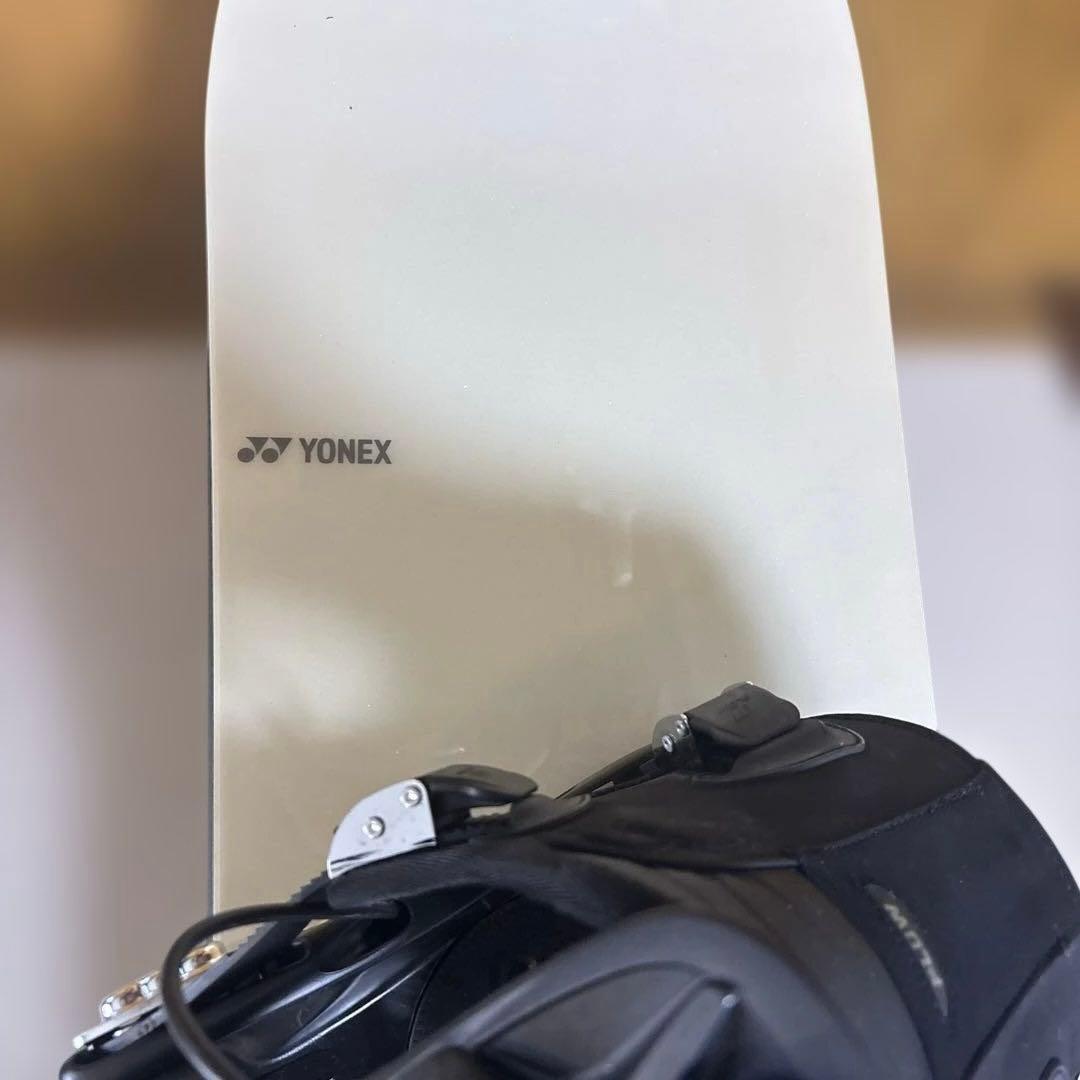 スノーボード　ヨネックス