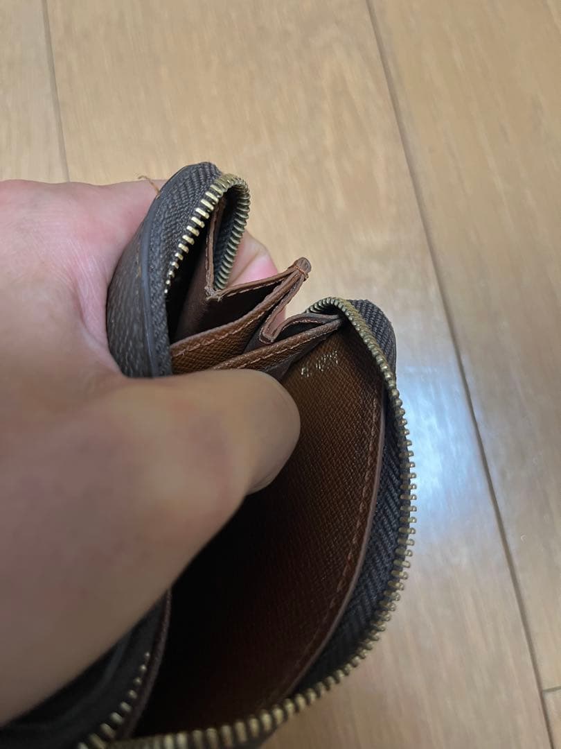 Louis Vuitton ルイヴィトン ケース モノグラム ジッピー