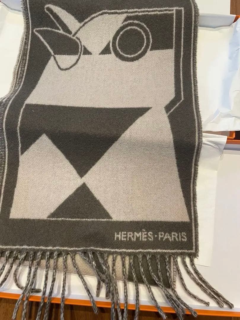 HERMES カシミヤマフラー 《カマイユ》
