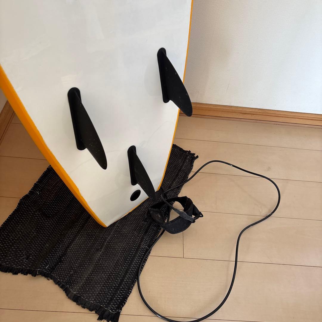 サーフィン　ソフトボードDEAL 付属リーシュコード付き