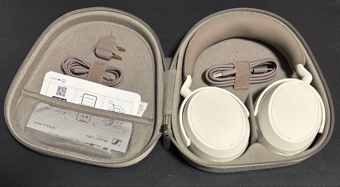 日曜日4時間限定値引き　美品　Sennheiser Momentum 4 箱付き