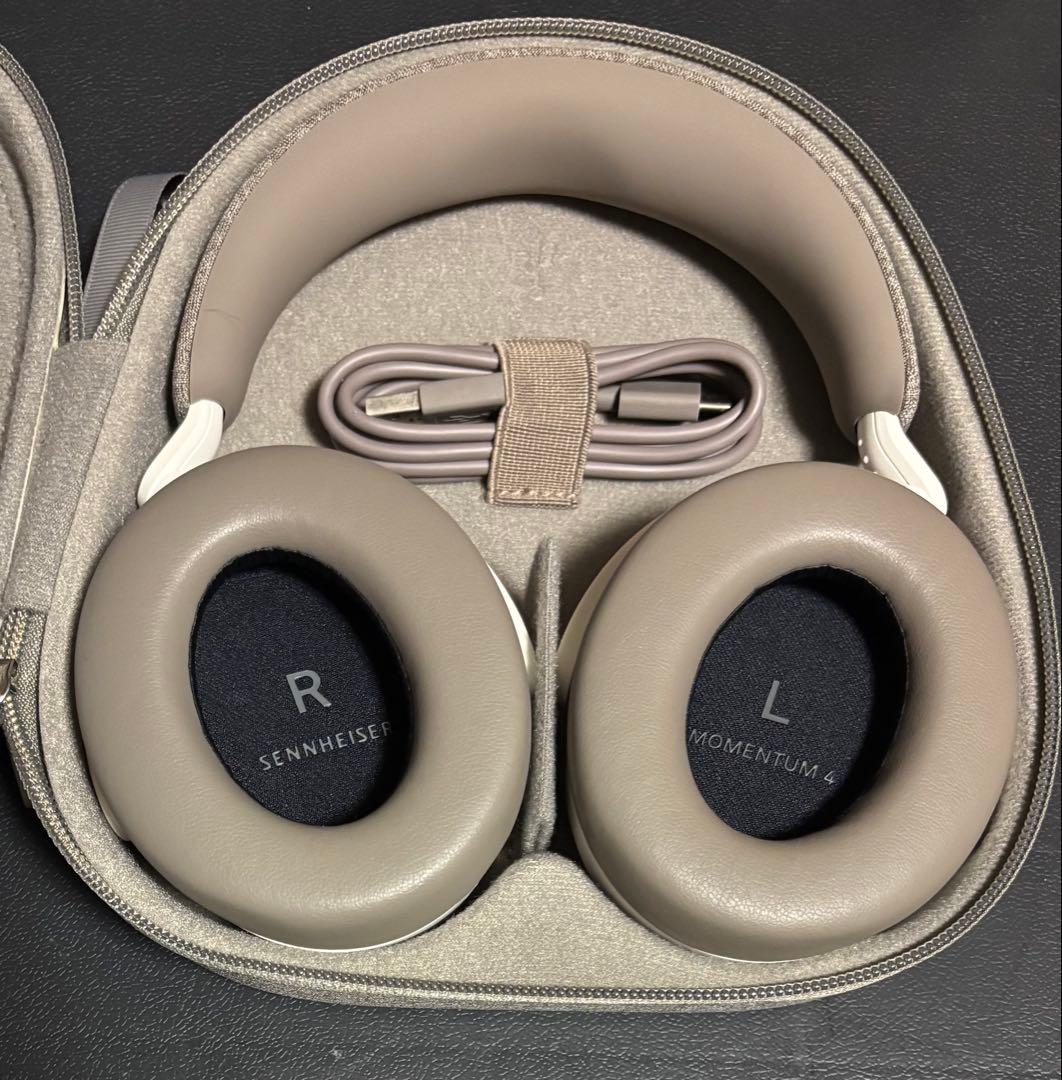 日曜日4時間限定値引き　美品　Sennheiser Momentum 4 箱付き