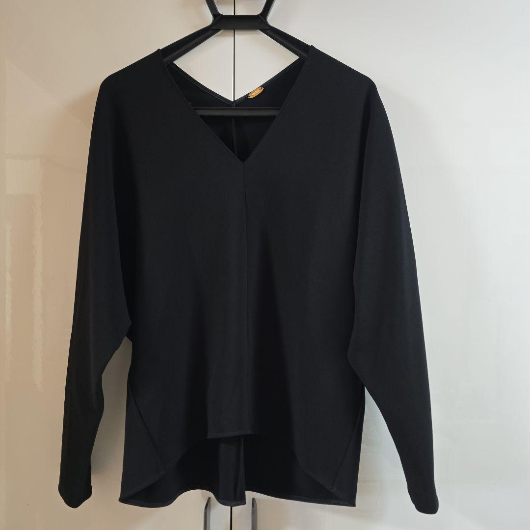 MUSE ドゥーズィエムクラス黒 Vネック長袖トップス