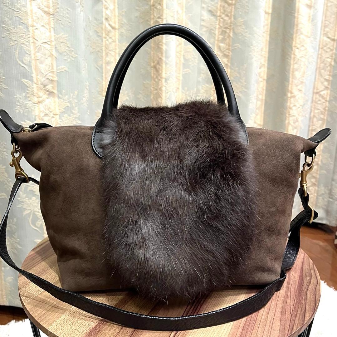 ✨希少✨2WAY✨VIOLAd'ORO ヴィオラドーロ ショルダーバッグ レザー