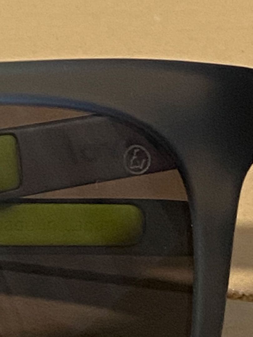 【最終値下げ】 Eyevol HEATH II アイヴォル　サングラス