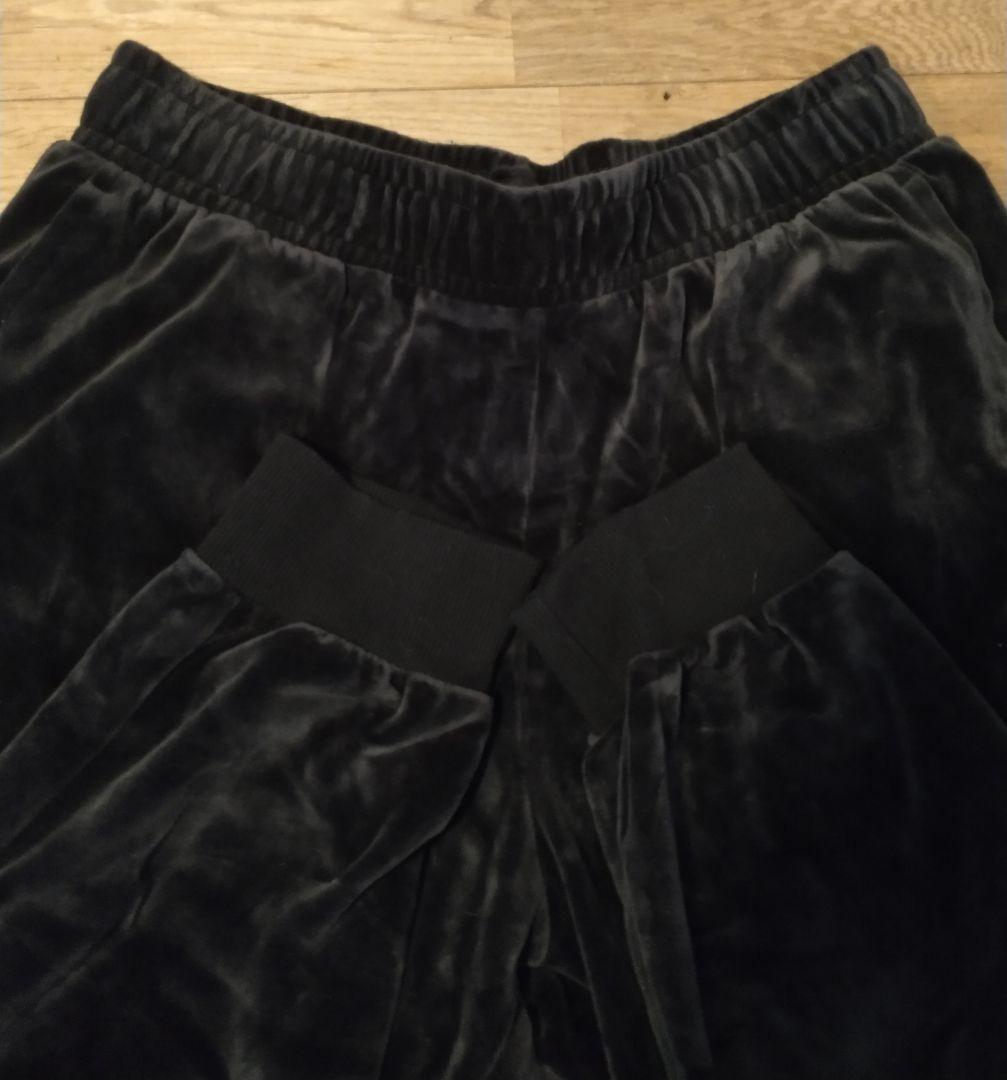 PUMAプーマ ベロア セットアップ 刺繍ロゴ ブラック　M